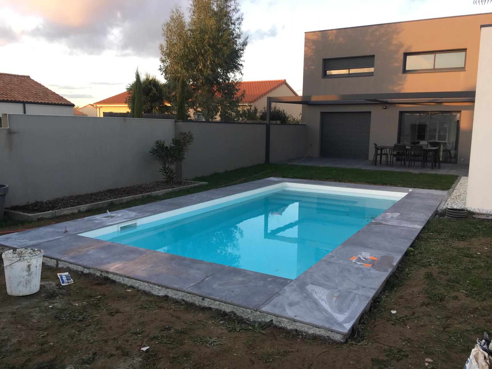 constructeur piscine creusée cholet réalisation